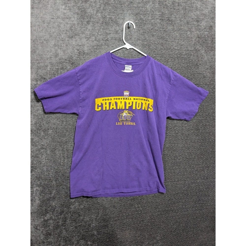 LSU Tigers 2003 Football National Champions T-Shirt Purple Mens L Gildan 1960